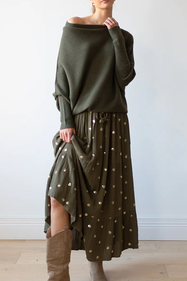 Solid Color Round Neck Long Sleeve Loose Knitted Sweater-consonak