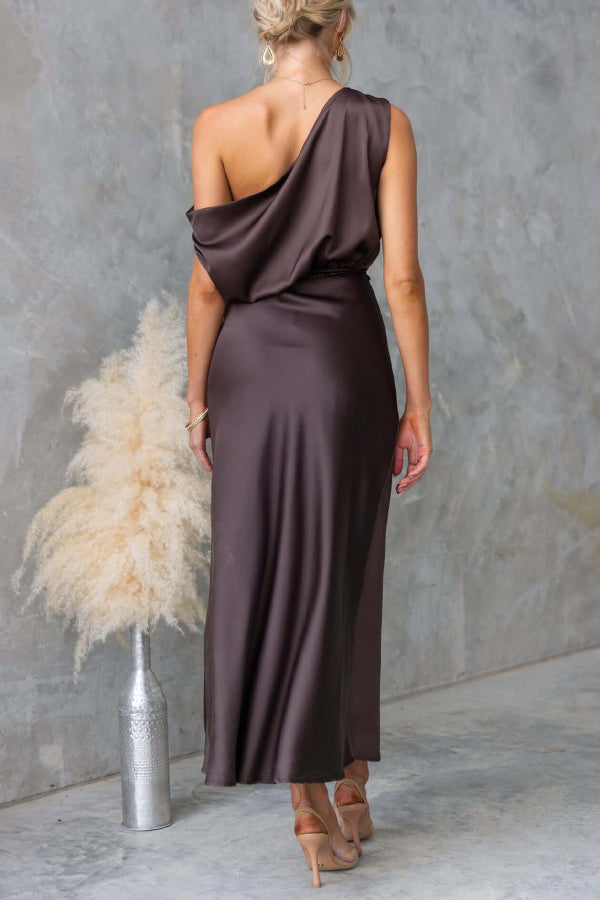 Solid Color One-shoulder Sleeveless Belted Casual Maxi Dress-consonak