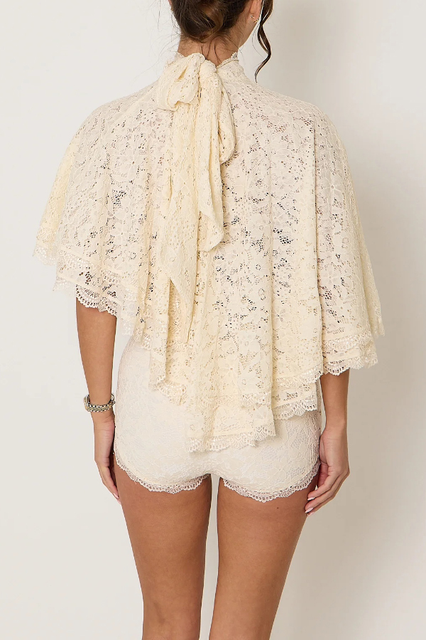 Stylish Openwork Lace Loose Top and Side Zipper Slim-fit Shorts Set | Consonak
