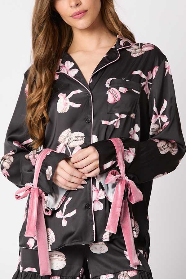 Unique Printed Loose Pocket Bow Tie Top and Elastic Waist Ruffled Shorts Set-consonak