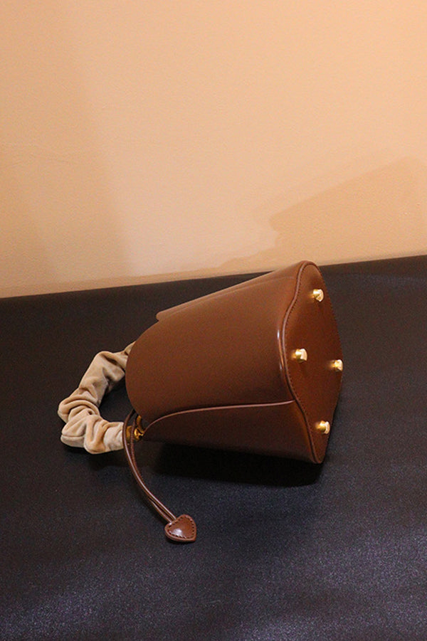 Luxury Petal-shaped Bucket Bag-consonak