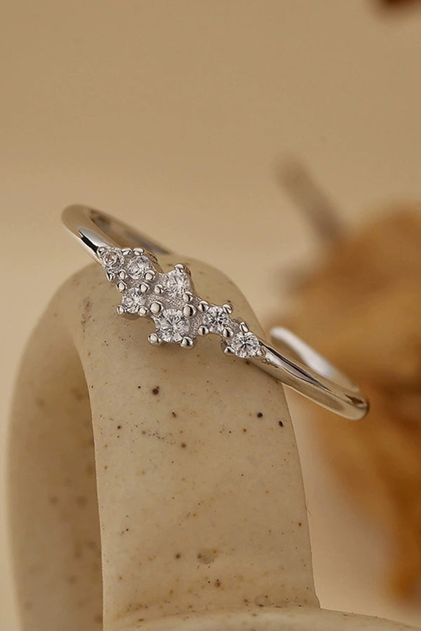 Simple Diamond Open Ring-consonak