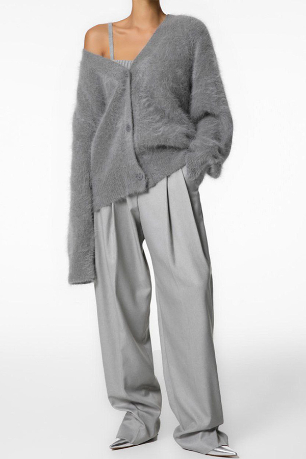 Solid Color Loose V-neck Long-sleeved Lazy Knitted Cardigan-consonak