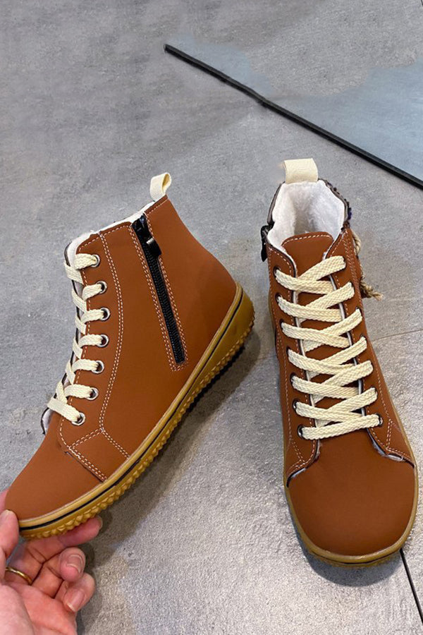 Fashionable Flat Lace-up Padded Martin Boots-consonak