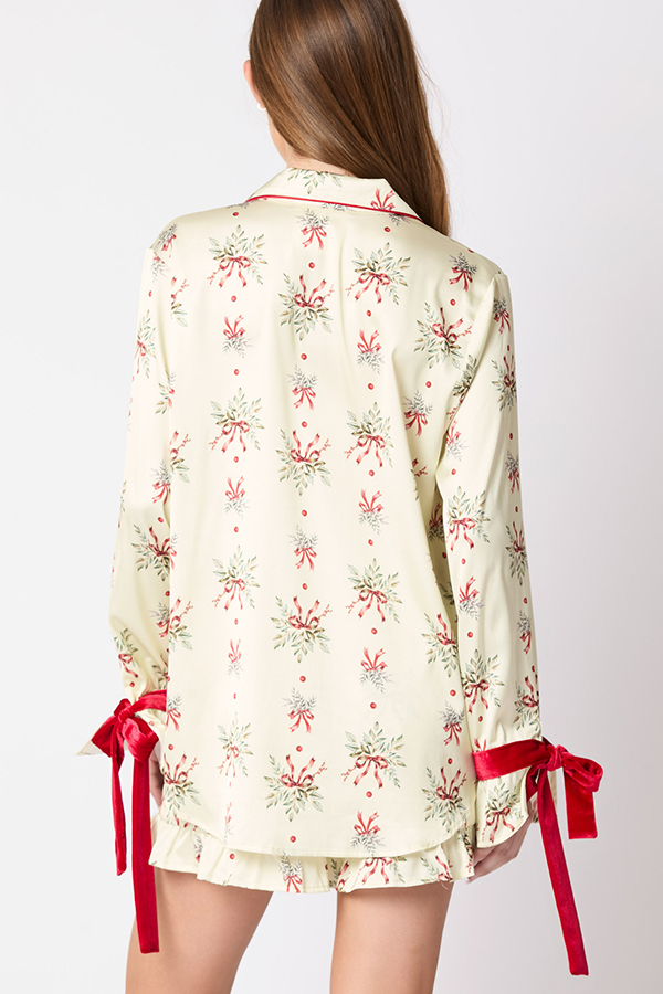 Christmas Fashion Printed Bow Tie Top and Elastic Waist Ruffle Shorts Set-consonak