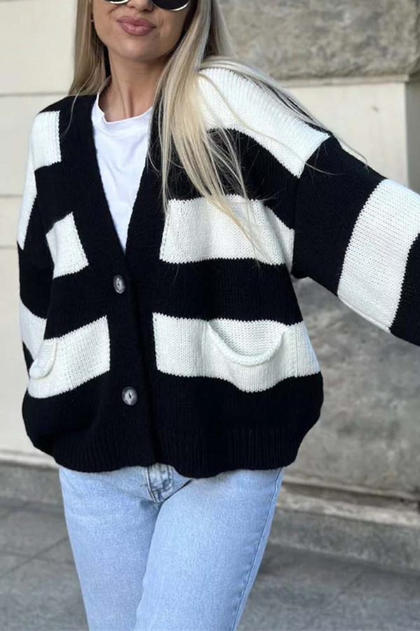 Casual V-neck Long-sleeved Striped Pocket Knitted Cardigan-consonak