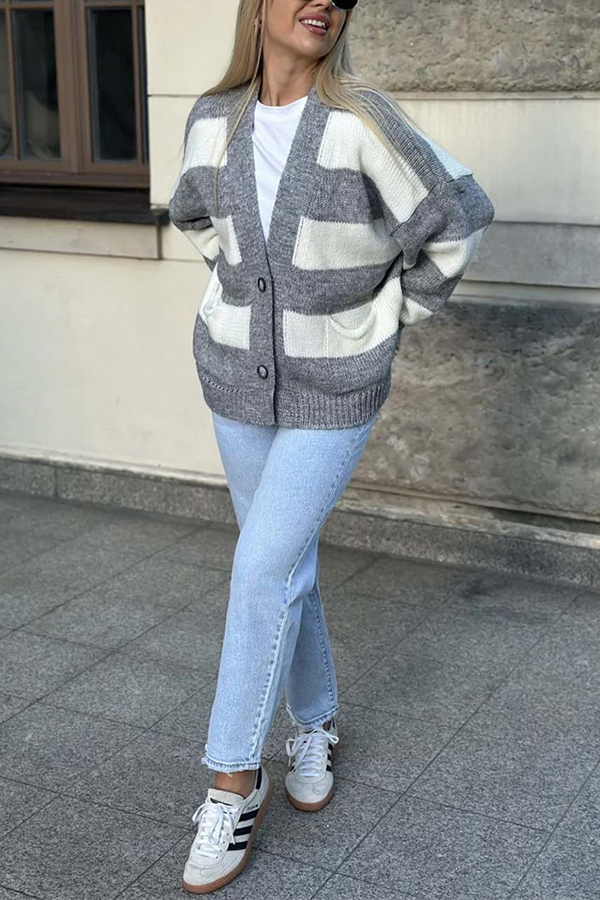 Casual V-neck Long-sleeved Striped Pocket Knitted Cardigan-consonak
