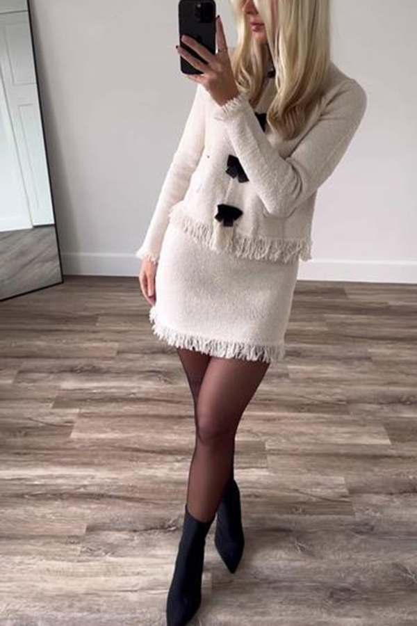 Fashion Round Neck Long Sleeve Bow-decorated Pocket Knitted Jacket-consonak