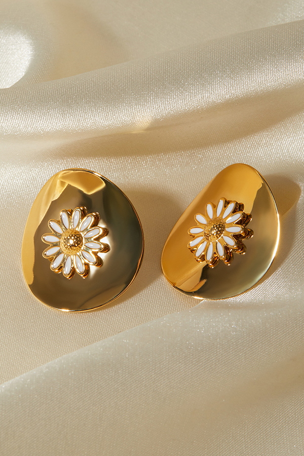 Fashionable Daisy Disc Earrings-consonak