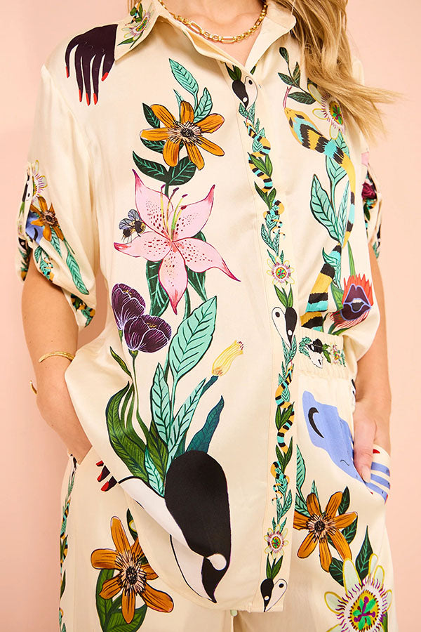 Modern Sophisticated Feel Satin Unique Print Button Down Oversized Blouse-consonak