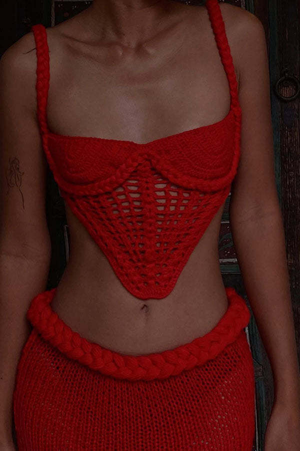 Sumui Hollow Crochet Knit Braid Detail V-shaped Hem Crop Vacation Tank-consonak