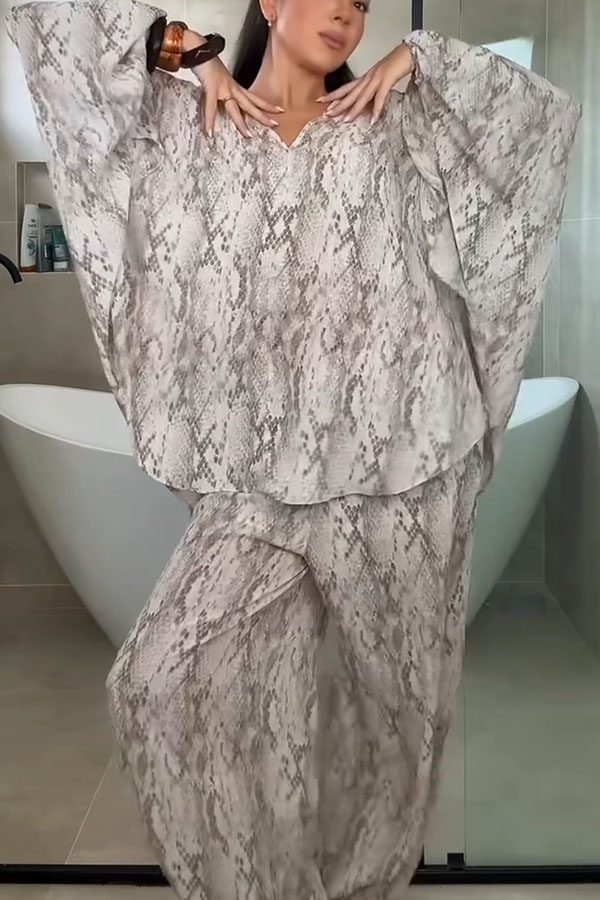 Gerrie Animal Print Batwing Sleeve Tie-up Shirt and Elastic Waist Pocket Loose Bloomers Pants Set