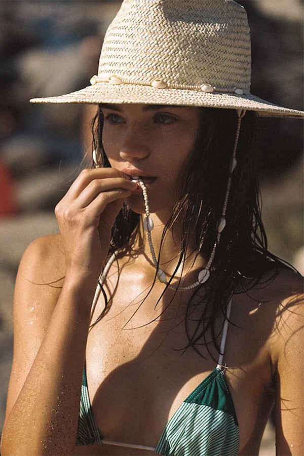 Shell Fedora Hat-consonak