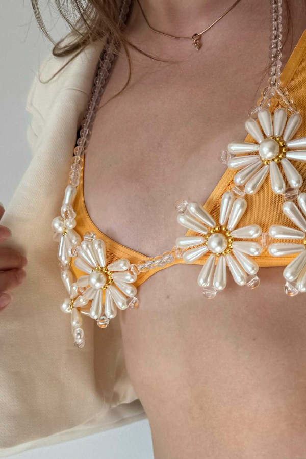 Fashionable Faux Pearl Beaded Flower Chest Chain-consonak