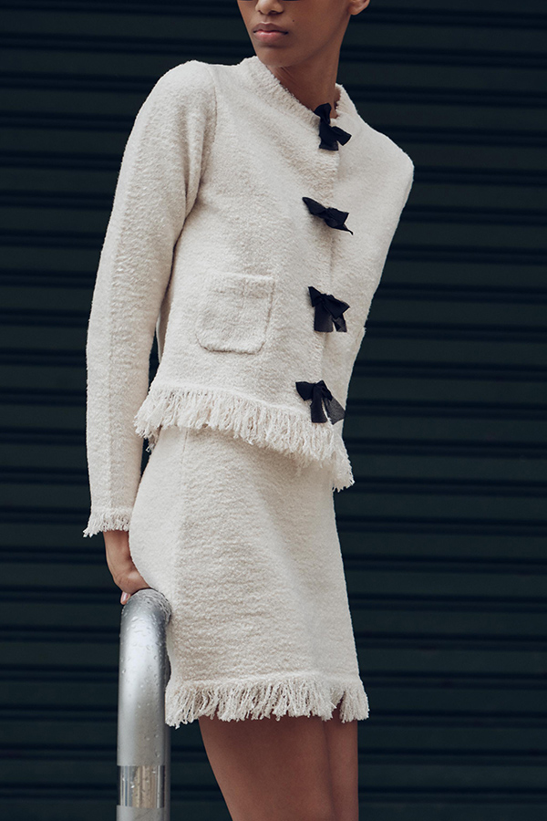 Fashion Round Neck Long Sleeve Bow-decorated Pocket Knitted Jacket-consonak