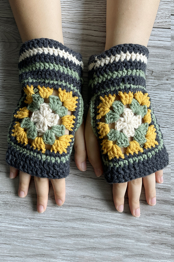 Four-leaf Clover Crochet Half-finger Gloves-consonak
