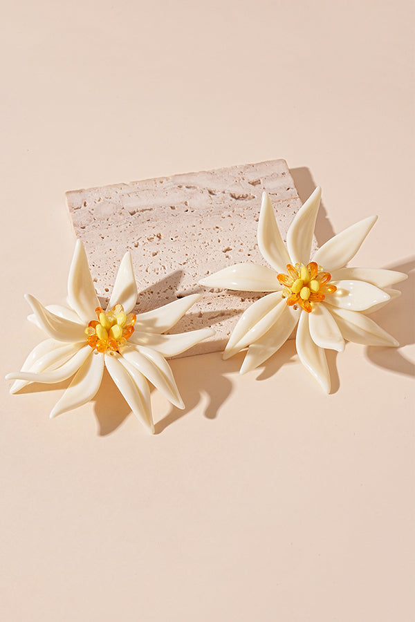 Fashionable Bamboo Crystal Flower Necklace and Earrings-consonak