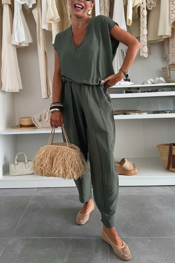 Linen Blend Solid Color V-neck Short-sleeved Top and Elastic Waist Pocket Bloomers Pants Set