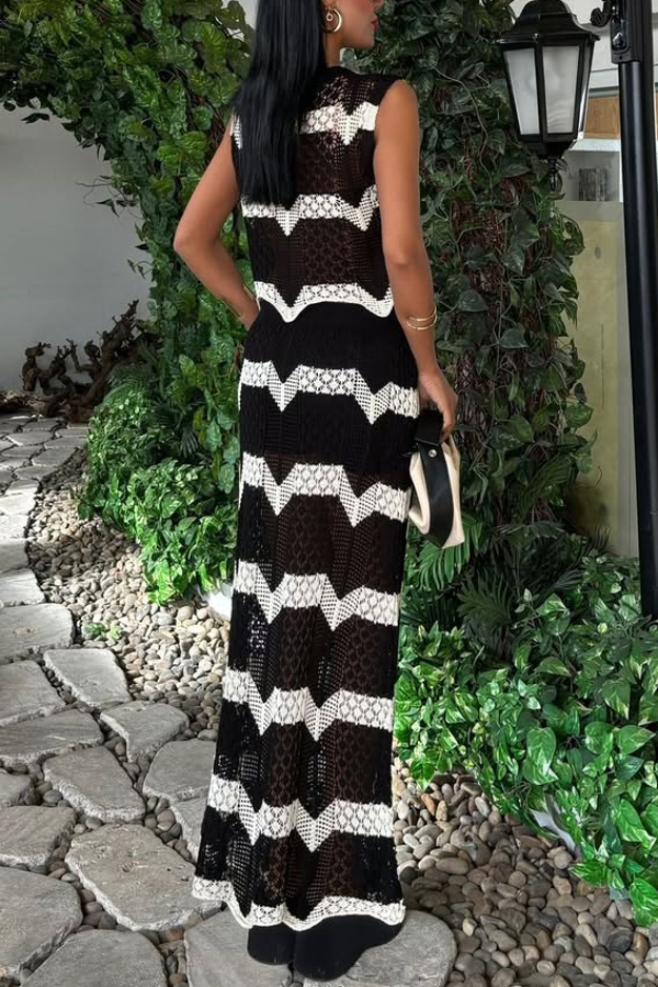 Black and White Color-blocked Sleeveless Cropped Top and Stretchy Knit Maxi Skirt Set-consonak