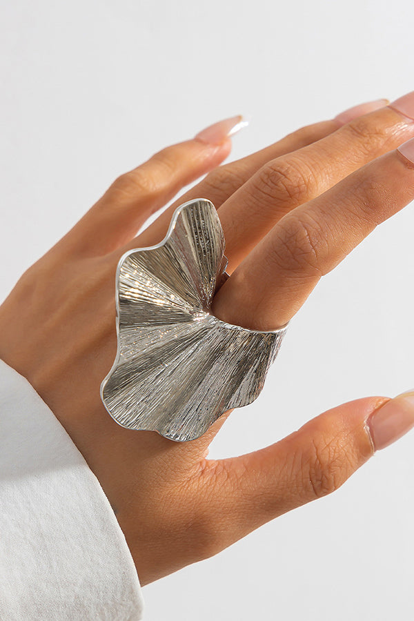 Fashion Irregular Ginkgo Leaf Shape Alloy Ring-consonak