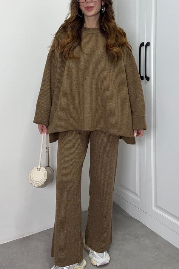 Solid Color Loose Long-sleeved Knit Top and Elastic Waist Casual Straight Leg Pants Set-consonak