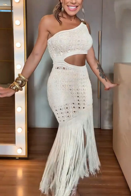 Refresh Style Knit Hollow Out One Shoulder Cutout Waist Tassel Hem Maxi Dress