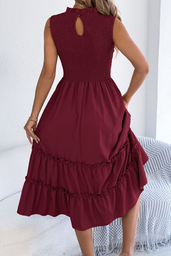 Solid Color Sleeveless Tucked Patchwork Casual Midi Dress-consonak