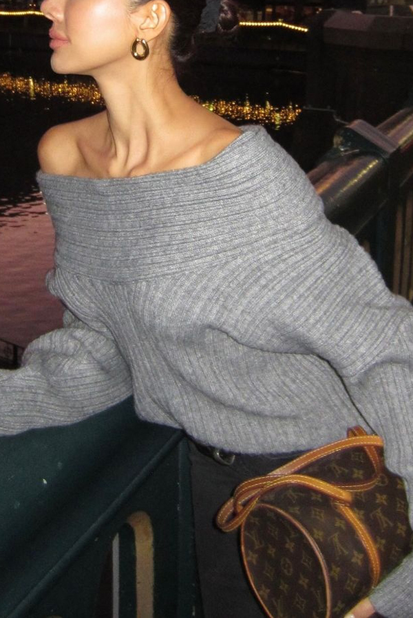 Fashionable Irregular Collar Loose Casual Knitted Sweater-consonak