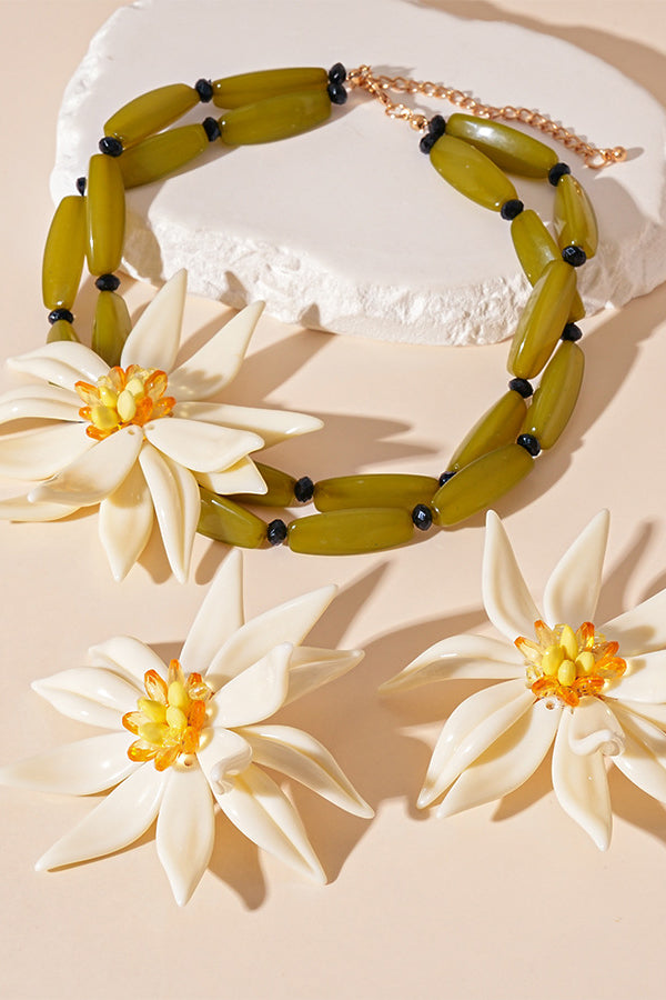 Fashionable Bamboo Crystal Flower Necklace and Earrings-consonak