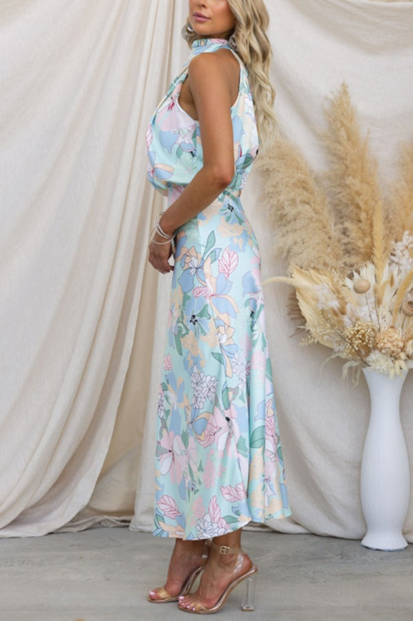 Love In The Garden Floral Halter Neck Elastic Waist Party Maxi Dress-consonak