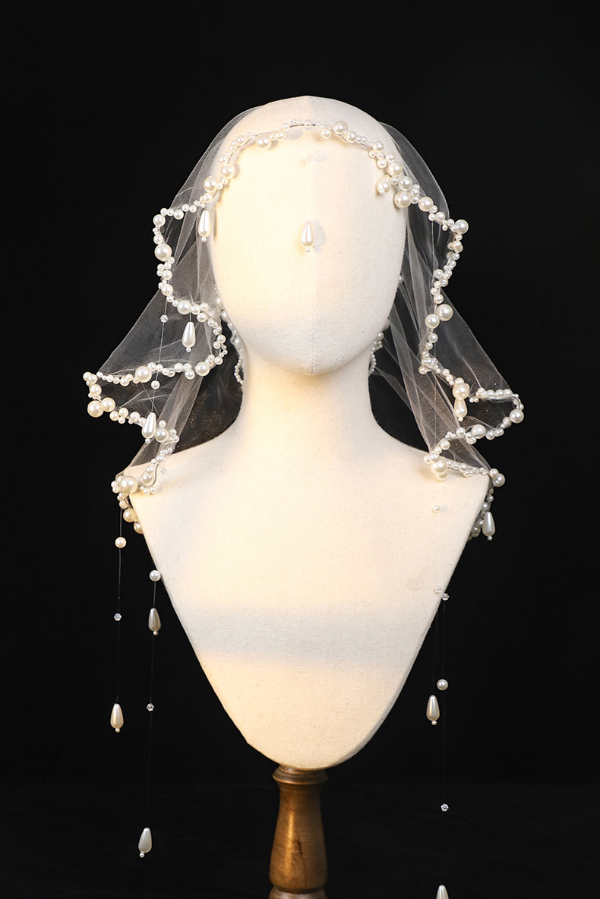 Elegant Retro Pearl Tassel Veil | Consonak