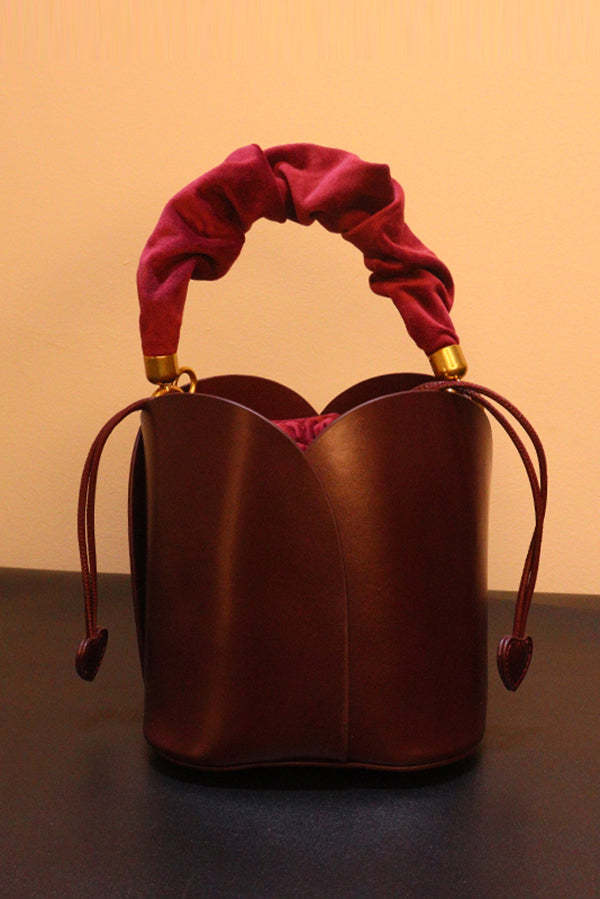 Luxury Petal-shaped Bucket Bag-consonak