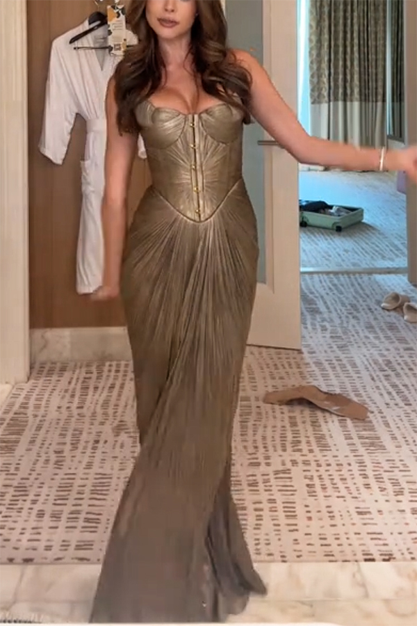 Vegas Queen Metallic Pleated Sculpted Bodice Back Lace-up Drape Maxi Dress | Consonak