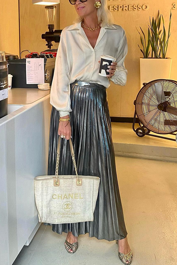 Fashionable Metallic Pleated Back Elastic Waist Maxi Skirt-consonak