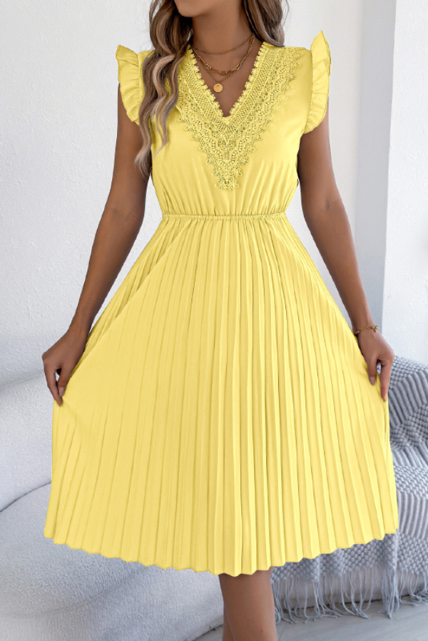 Solid Color V-neck Lace-trimmed Sleeveless Casual Pleated Midi Dress-consonak