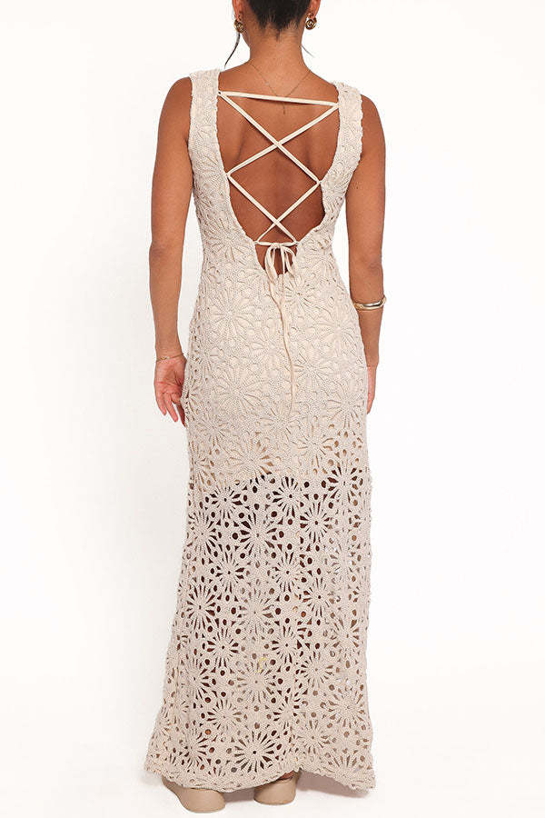 Effortlessly Chic Crochet Lace Floral Pattern Backless Lace-up Vacation Maxi Dress