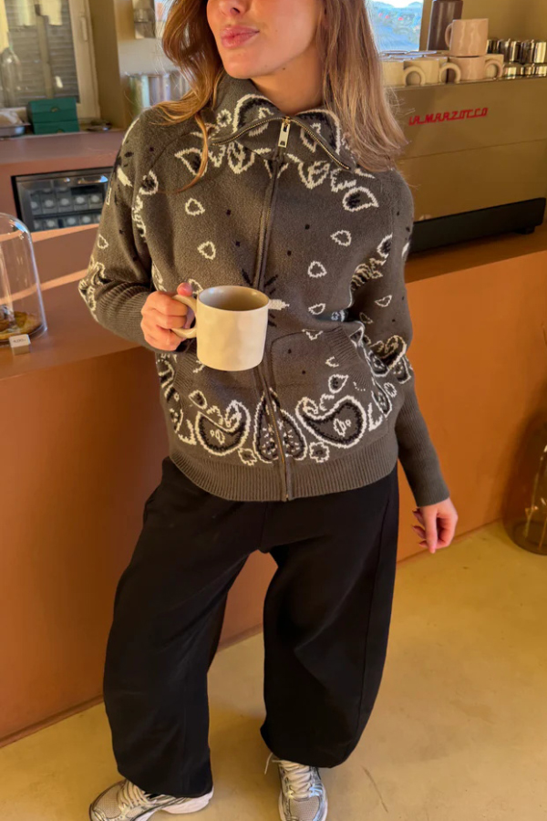 Fashionable Jacquard Turtleneck Long-sleeved Casual Zip-up Pocket Knit Top