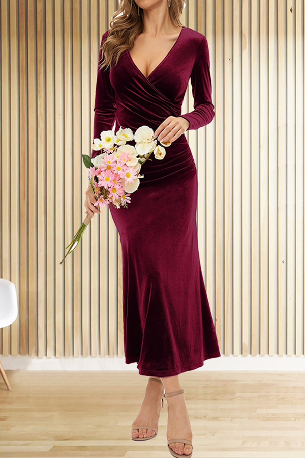 Solid Color Velvet Long Sleeve V-neck Slim Fit Fishtail Maxi Dress | Consonak