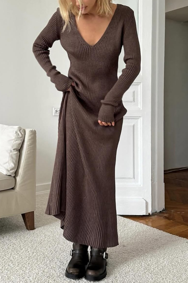 Solid Color V-neck Long-sleeved Slim-fit Elegant Knit Maxi Dress-consonak
