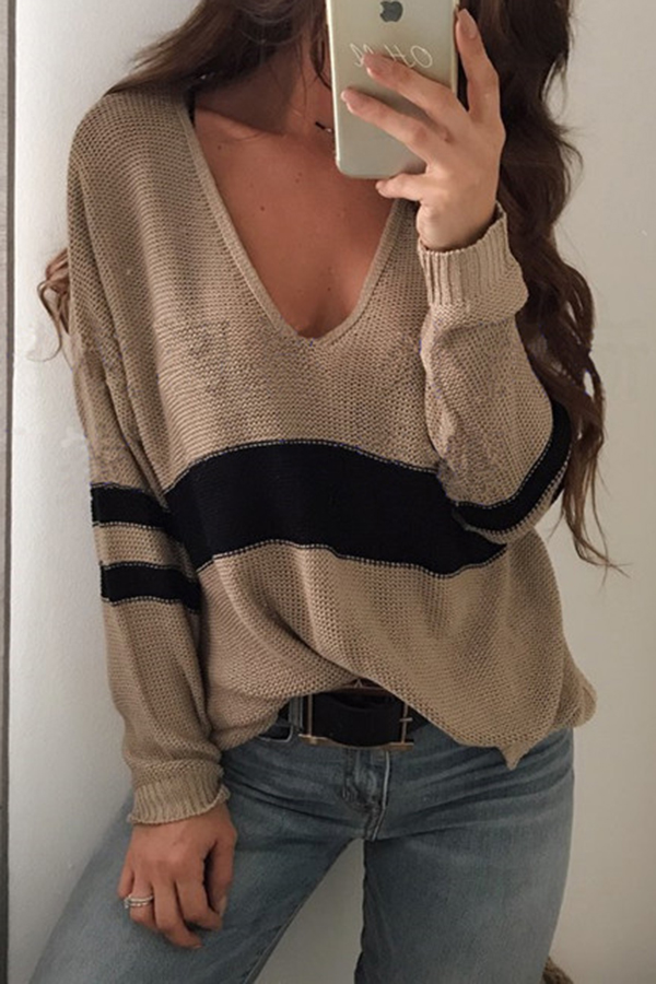 Fashionable Patchwork V-neck Long-sleeved Knitted Sweater-consonak