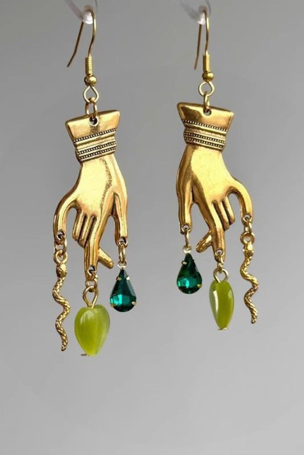 Fashionable Fingertip Planet Zirconia Pendant Earrings