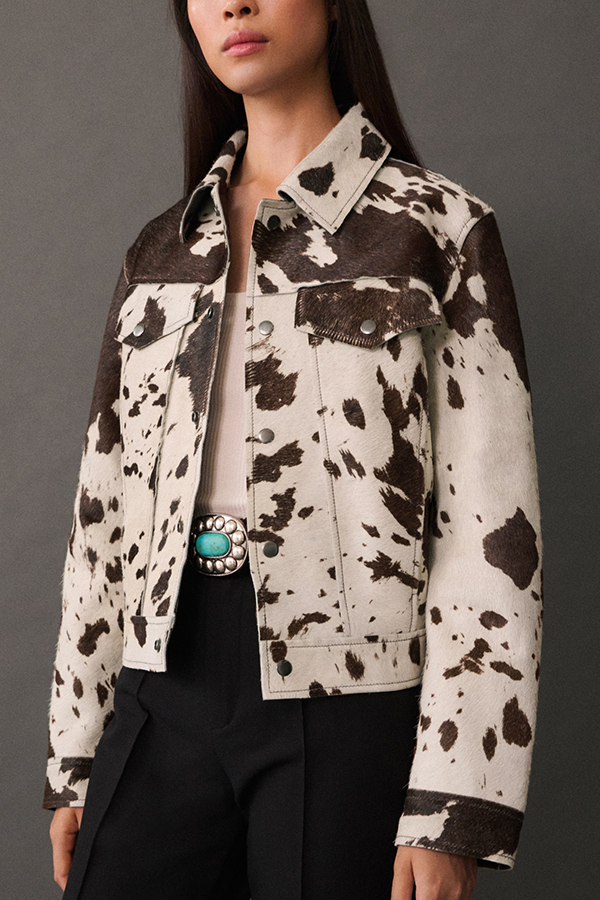 Fashionable Irregular Cow Pattern Lapel Short Jacket-consonak