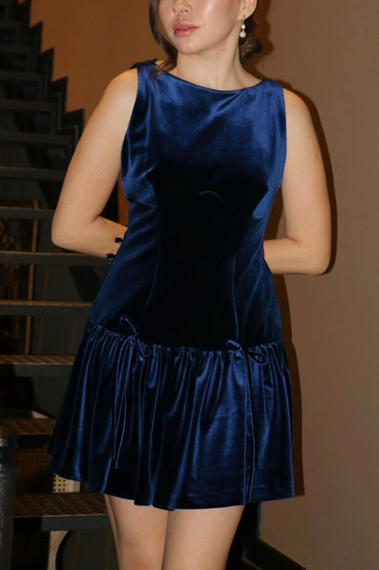 Solid Velvet Bow Embellished Sleeveless Mini Dress-consonak