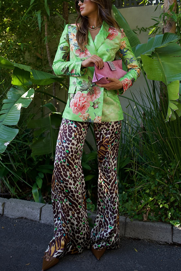 Wild and Free Leopard Printed Elastic Waist Pocket Flare Loose Pants-consonak