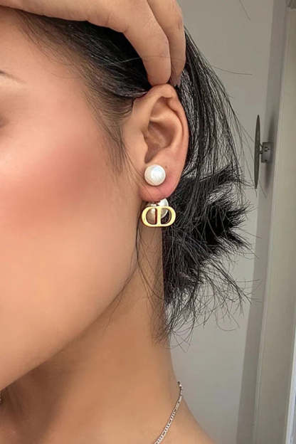 Vintage Double D Shape Pearl Earrings-consonak