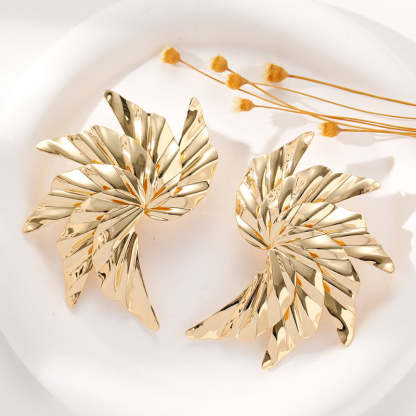 Exaggerated Spiral Gold-plated Leaf Geometric Metal Earrings-consonak