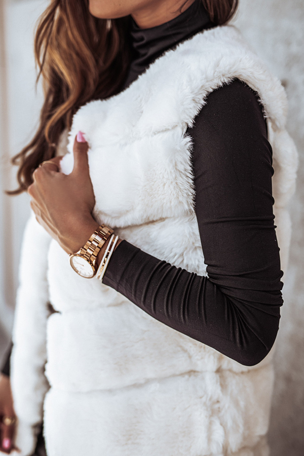 Solid Color Fur Round Neck Sleeveless Midi Vest Jacket-consonak