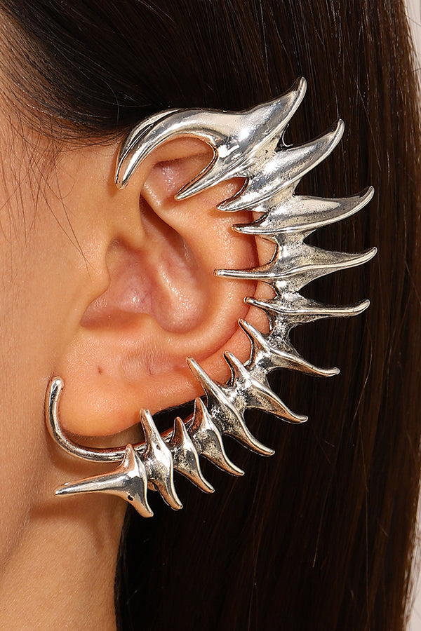 Thorn Spine Skeleton Mechanical Wind Earhook | Consonak