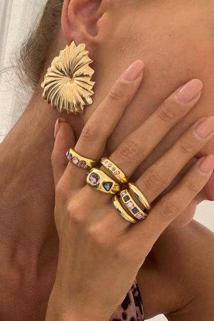 Fashionable Hollow Diamond Irregular Retro Ring-consonak