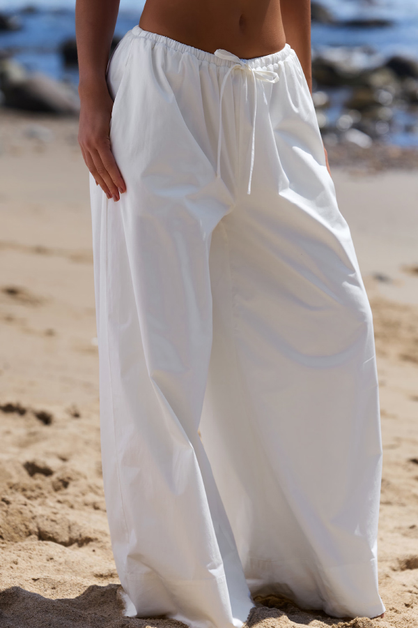Exquisite and casual mid rise pocket wide leg pants